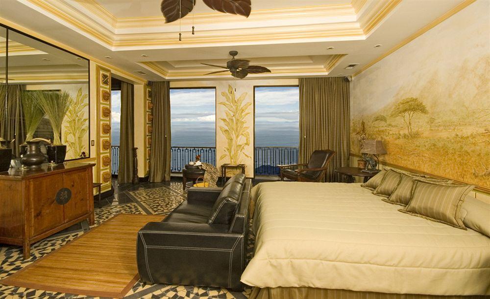 جاكو Zephyr Palace Luxury Hotel المظهر الخارجي الصورة